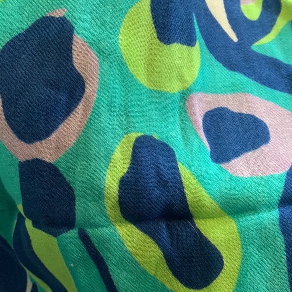 EUC Lilly Pulitzer Wrap - Picture 2 of 5